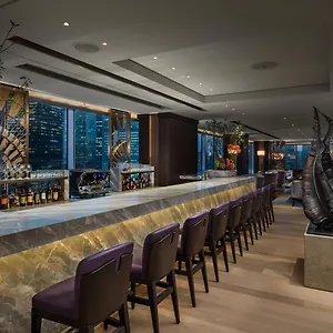 Four Seasons At Marunouchi Hotel