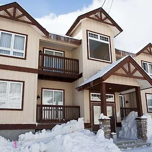 Niseko Alpine Apartment